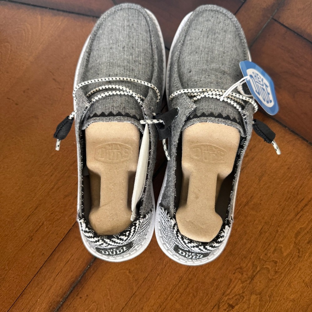 Hey Dude Wendy Womens Grey Canvas Slip On Loafer Moccasin Shoes Geometric Heel 8 - Picture 5 of 7